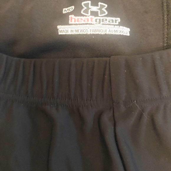 Under Armour Heat Gear Capri Tights - Picture 3 of 4